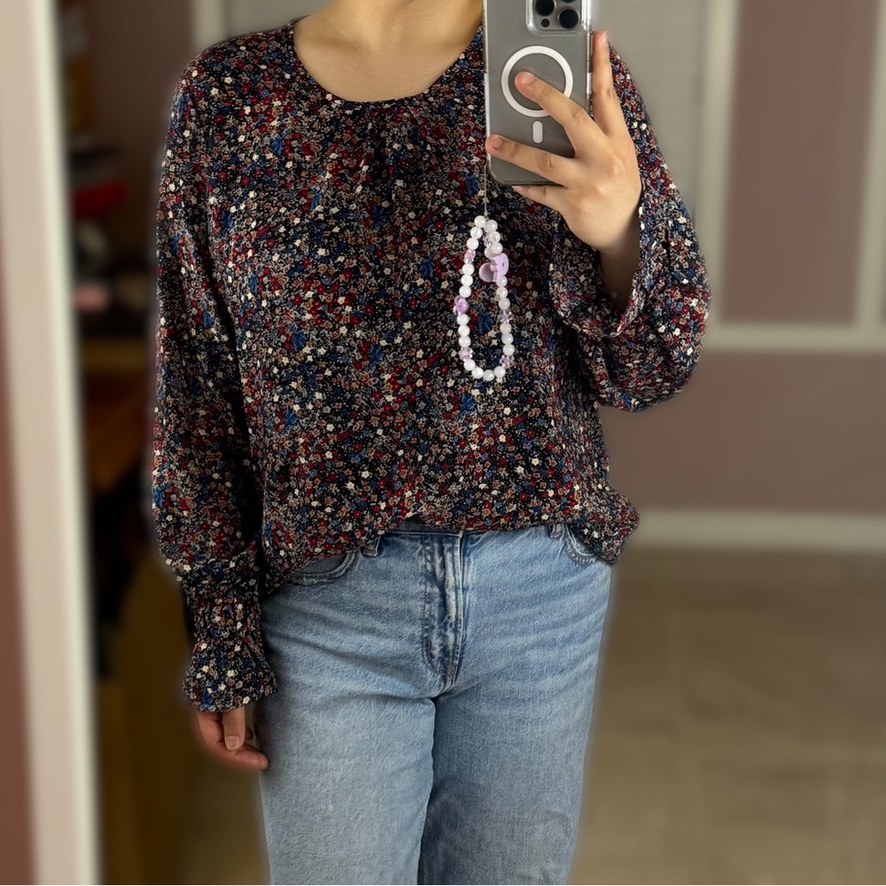 NWOT Jacqueline de Yong Flowy Floral Long Sleeve Shirt